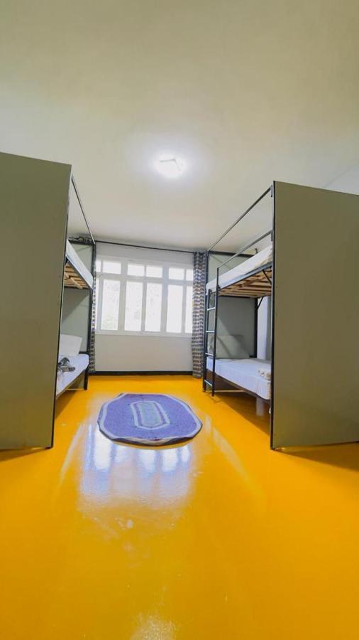 Gallivanters Hostel ダル・エス・サラーム エクステリア 写真