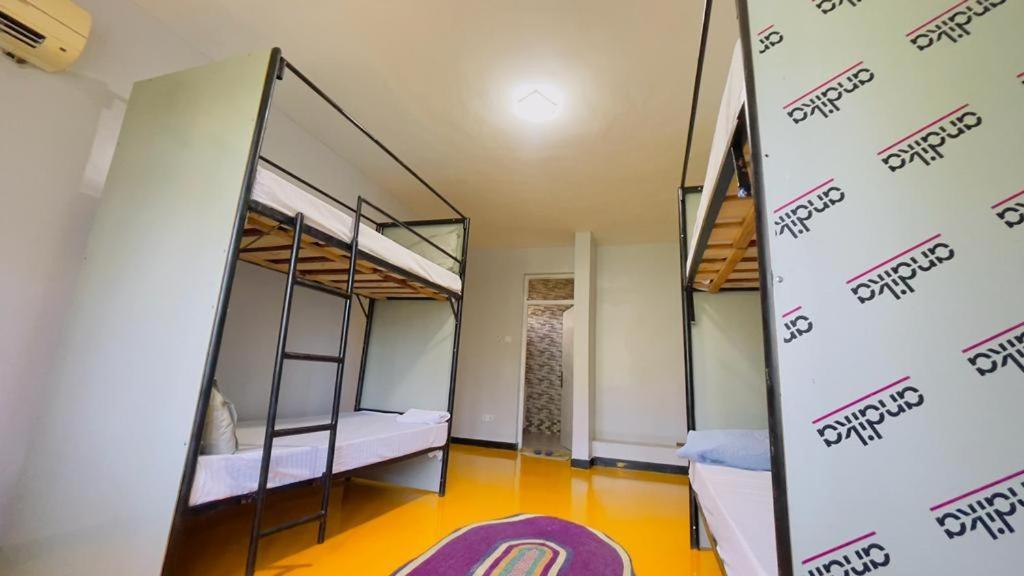 Gallivanters Hostel ダル・エス・サラーム エクステリア 写真
