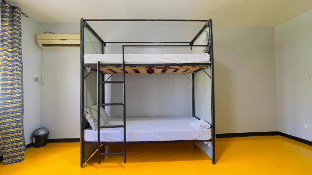 Gallivanters Hostel ダル・エス・サラーム エクステリア 写真